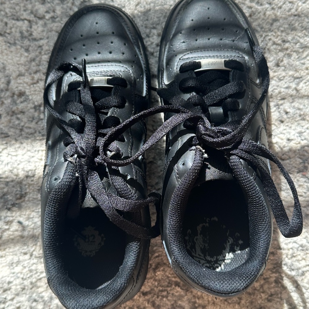 Nike Black Air Force